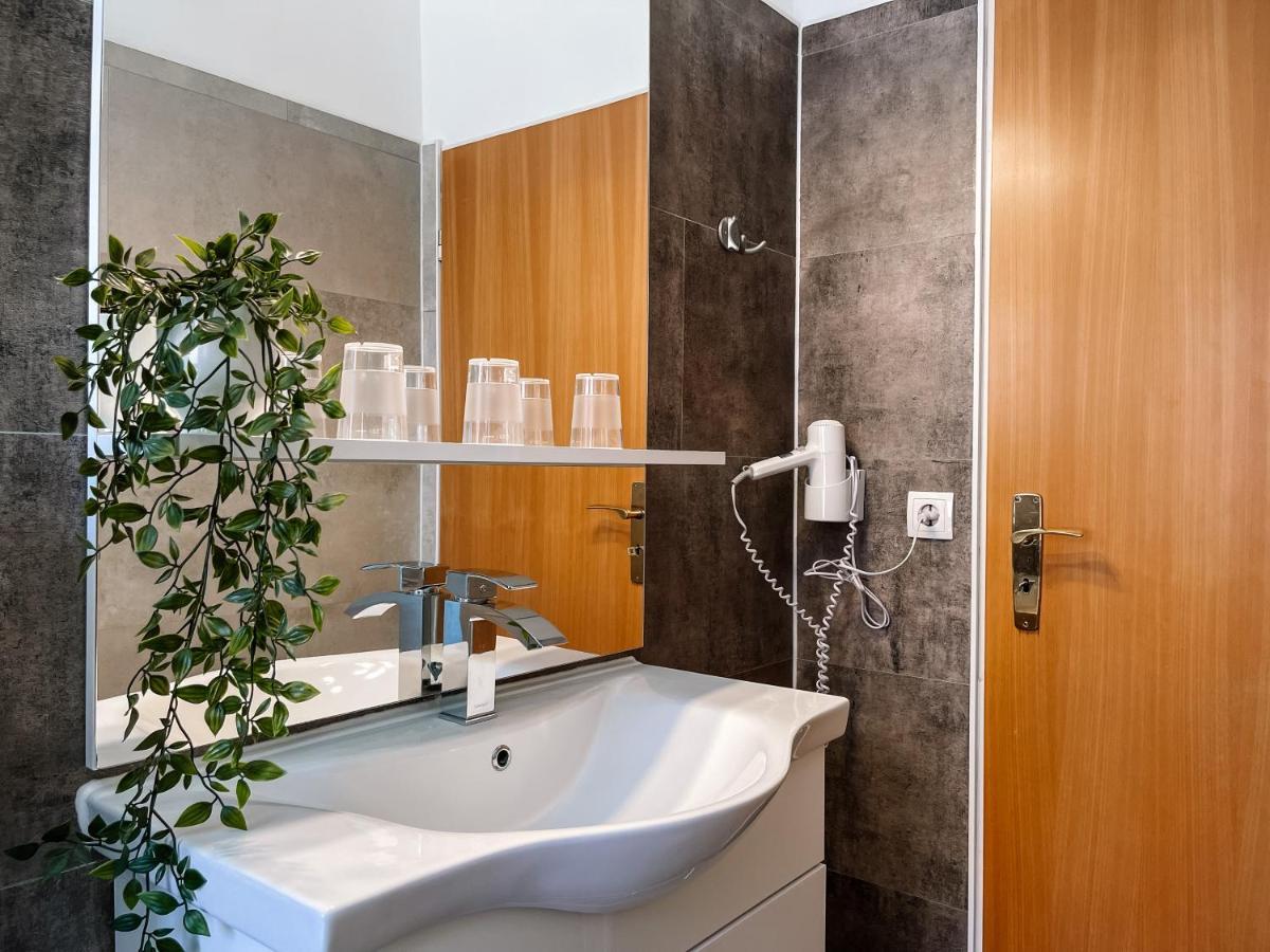 Hotel Falk BRE